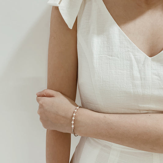 Kristen Pearl Bracelet